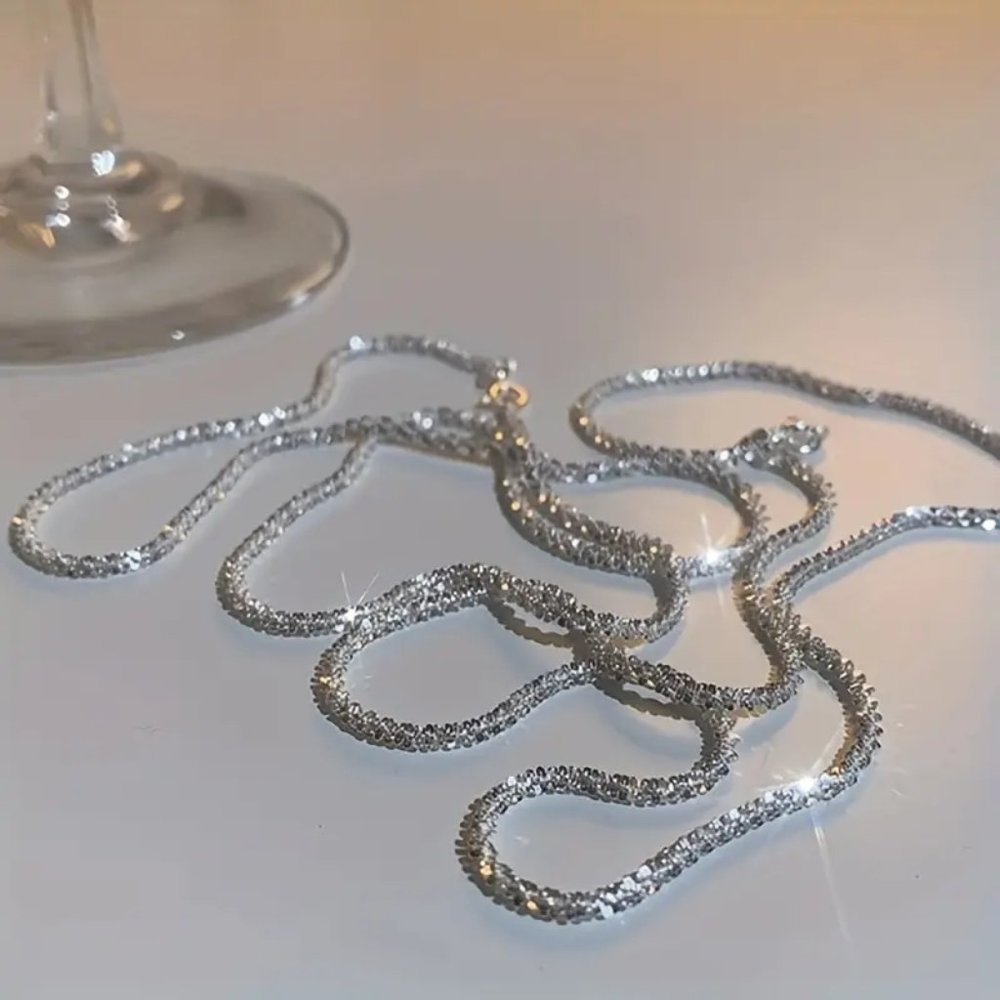 Silver Chain - Picture 1 of 2